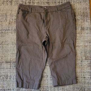 St. John's Bay Khaki Capri Pantis
